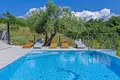 Villa 9 Schlafzimmer 370 m² Karigador, Kroatien