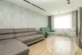 Mieszkanie 3 pokoi 80 m² Oszmiana, Białoruś