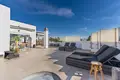 Mieszkanie 4 pokoi 192 m² Estepona, Hiszpania