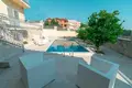 villa de 3 chambres 200 m² Becici, Monténégro