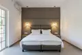 4 bedroom Villa 480 m², All countries