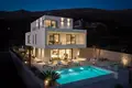 4 bedroom Villa 285 m², All countries