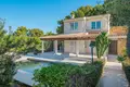 Zamek 4 pokoi 241 m² Santa Ponsa, Hiszpania