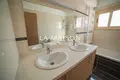 Haus 4 Schlafzimmer 290 m² Latsia, Cyprus