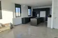 Жилой квартал Avec terrasse dans un bel immeuble au centre bon emplacement proche de la mer vue sur la mer neuf bel appartement magnifique