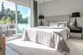 4-Schlafzimmer-Villa 421 m² Marbella, Spanien