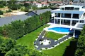 Вилла 8 комнат 1 100 м², Турция
