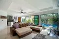 Villa 2 Schlafzimmer 210 m² Phuket, Thailand