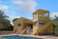 3 bedroom villa 372 m², All countries