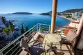 2 bedroom penthouse 115 m² Kamenovo, Montenegro