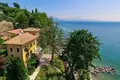 4 bedroom Villa 400 m² Manerba del Garda, Italy
