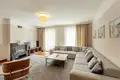 Villa 9 bedrooms 247 m² Igalo, Montenegro