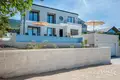 Вилла 4 спальни 250 м² Тиват, Черногория