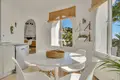 Villa de 4 dormitorios 260 m² Benisa, España