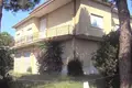Stadthaus 25 Zimmer 530 m² Terni, Italien