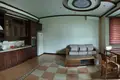 Дом 8 комнат 1 000 м² в Ташкенте, Узбекистан