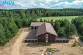 Casa 878 m² Uzilgiai, Lituania