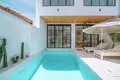 2 bedroom Villa 95 m² Canggu, Indonesia