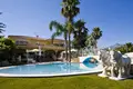 villa de 7 chambres 1 592 m² Marbella, Espagne