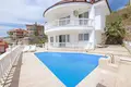 4 bedroom Villa  Mahmutlar, Turkey