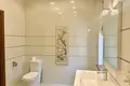 Dom 6 pokojów 448 m² Ryga, Łotwa