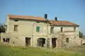 Casa 14 habitaciones 600 m² Terni, Italia