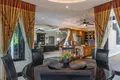 3-Schlafzimmer-Villa 640 m² Phuket, Thailand