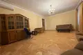 Pomieszczenie biurowe 4 pokoi 150 m² w Tbilisi, Gruzja