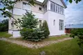Haus 252 m² Barauljany, Belarus