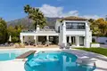 5-Zimmer-Villa 440 m² Marbella, Spanien