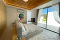 3 bedroom villa 368 m² Si Sunthon, Thailand