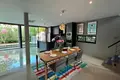 3-Schlafzimmer-Villa 305 m² Phuket, Thailand