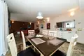 Villa de 4 dormitorios 495 m² Budva, Montenegro