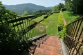 Gewerbefläche 2 280 m² Lucca, Italien