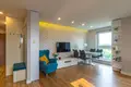 Mieszkanie 2 pokoi 51 m² w Łódź, Polska