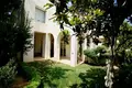 9-Zimmer-Villa 700 m² Region Attika, Griechenland