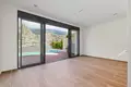 Villa de 4 dormitorios 456 m² Dobrota, Montenegro