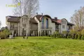 Ferienhaus 1 880 m² Zdanovicki sielski Saviet, Belarus