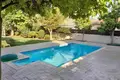 5 bedroom house 157 m² Koinoteta Agiou Tychona, Cyprus
