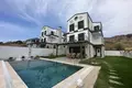 Villa de 4 habitaciones  Yenibagarasi Mahallesi, Turquía