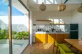 Villa mit 2 Schlafzimmern  Kerobokan, Indonesien