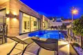 2 bedroom Villa 235 m² Kalkan, Turkey
