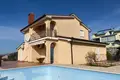 4-Schlafzimmer-Villa 180 m² Rijeka, Kroatien