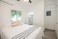 Кондо 2 спальни 82 м² West End, Гондурас