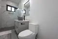 2 bedroom condo 123 m² West Bay, Honduras