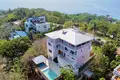 Дом 7 спален 604 м² West Bay, Гондурас