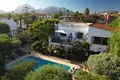 4-Schlafzimmer-Villa 360 m² l Alfas del Pi, Spanien