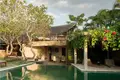 Villa de 6 chambres 789 m² Kerobokan Kelod, Indonésie