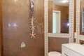 Mieszkanie 3 pokoi 95 m² Mińsk, Białoruś