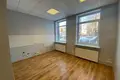 Haus 10 Zimmer 372 m² Riga, Lettland